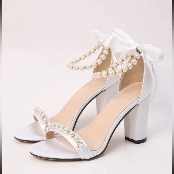 SHEIN Shoes - COPY - SHEIN Bow & Faux Pearl Decor Satin Chunky Heeled Ankle Strap Sandals